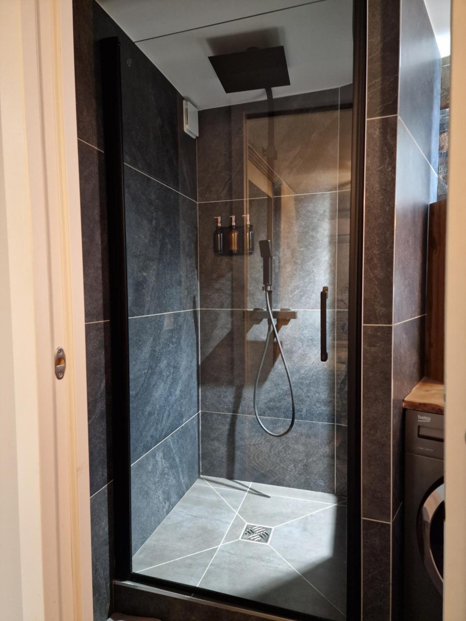 Atoumo Appartement Love Jacuzzi & Jardin Disneyland Paris Quincy-Voisins Ngoại thất bức ảnh