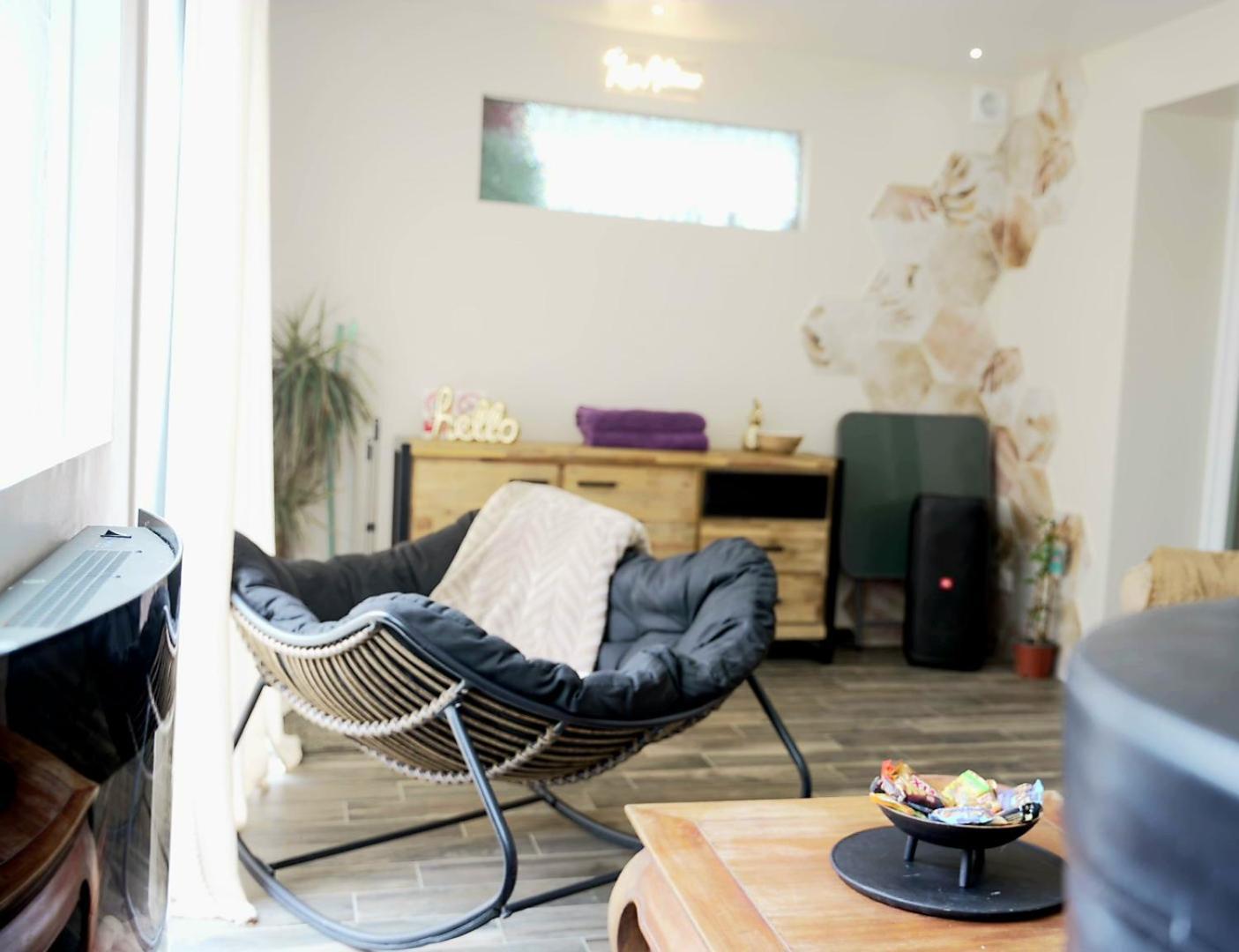 Atoumo Appartement Love Jacuzzi & Jardin Disneyland Paris Quincy-Voisins Ngoại thất bức ảnh